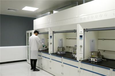  R & D laboratory   